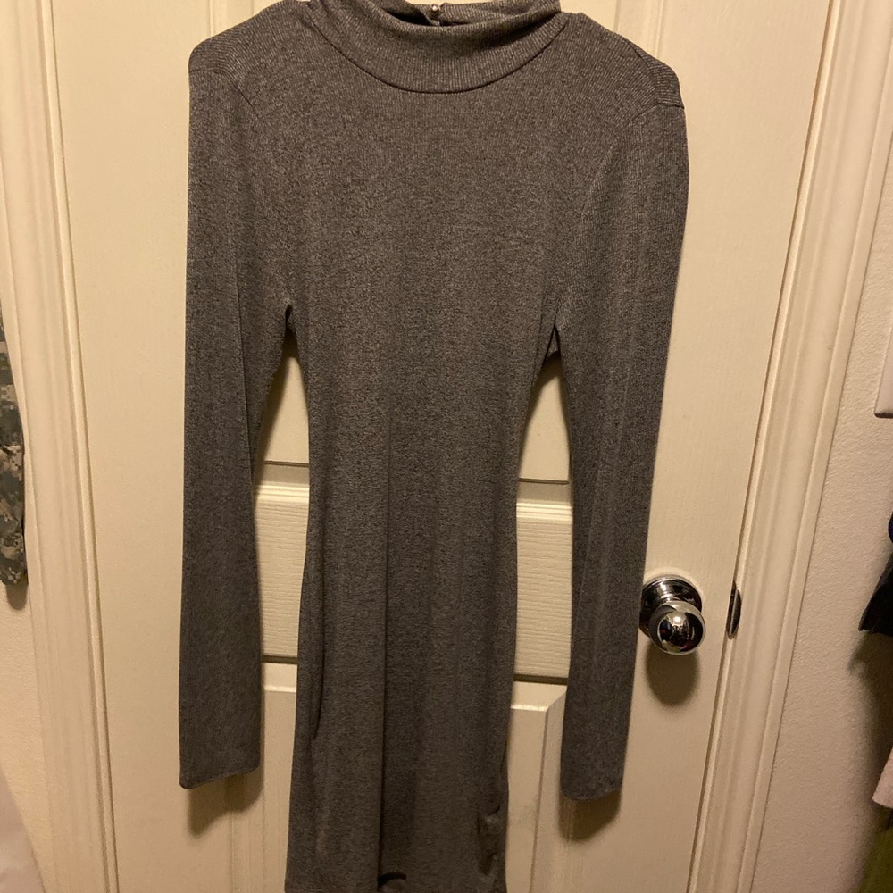 Open back long sleeve dress